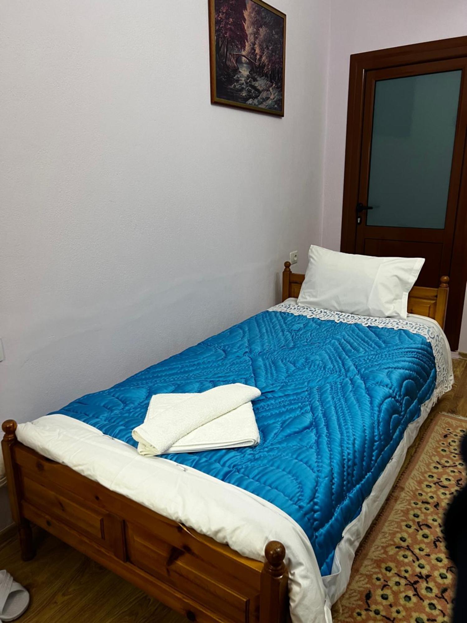Luigi Guest House Gjirokaster Exterior photo