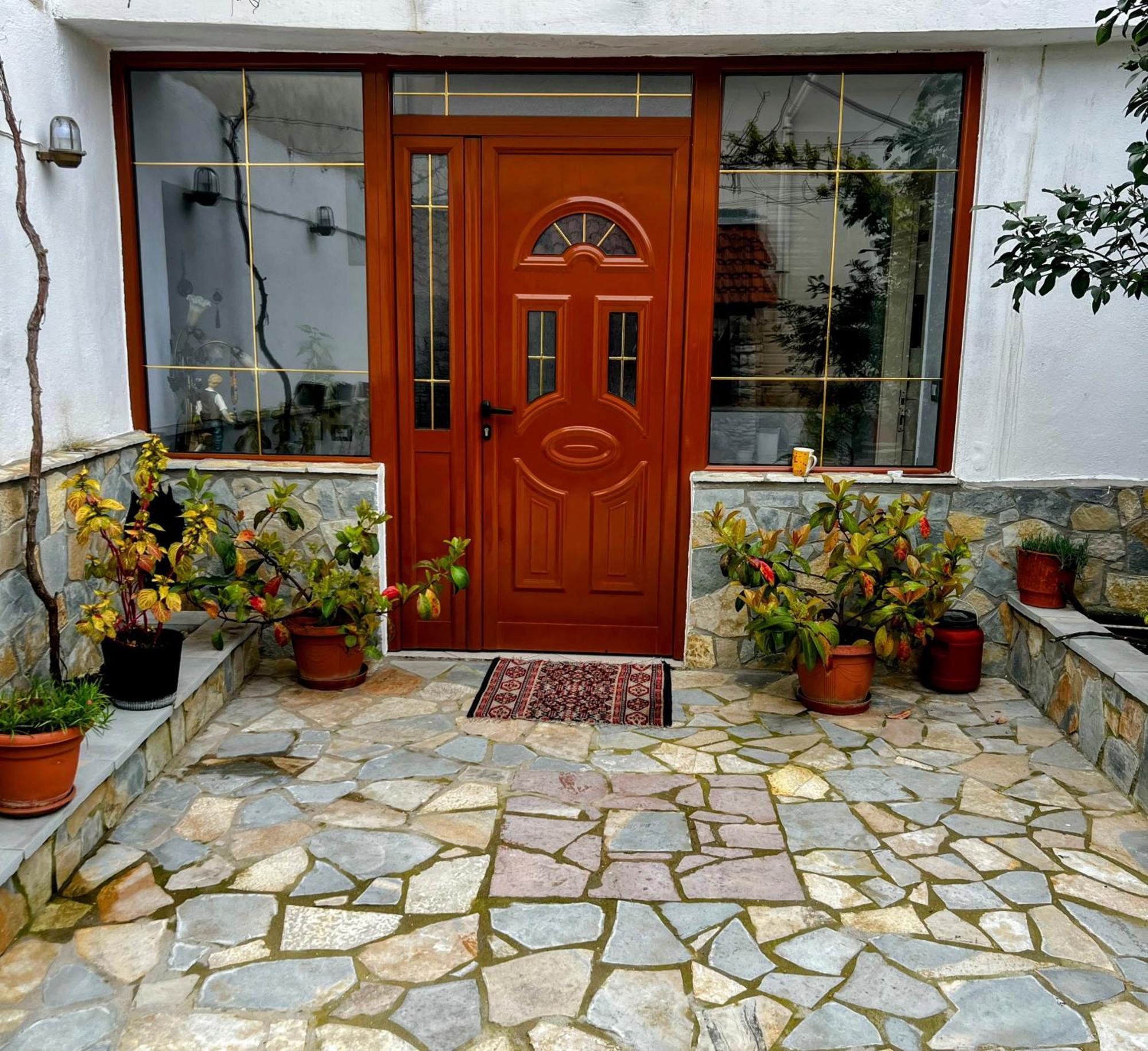 Luigi Guest House Gjirokaster Exterior photo